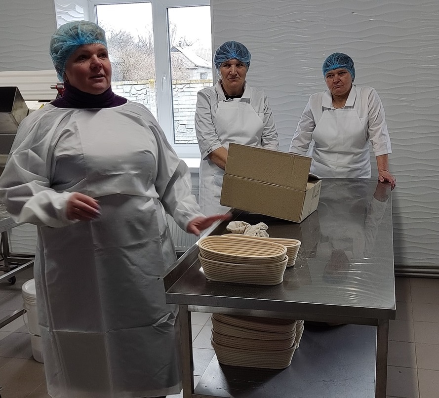 Галина Кущова та пекарі