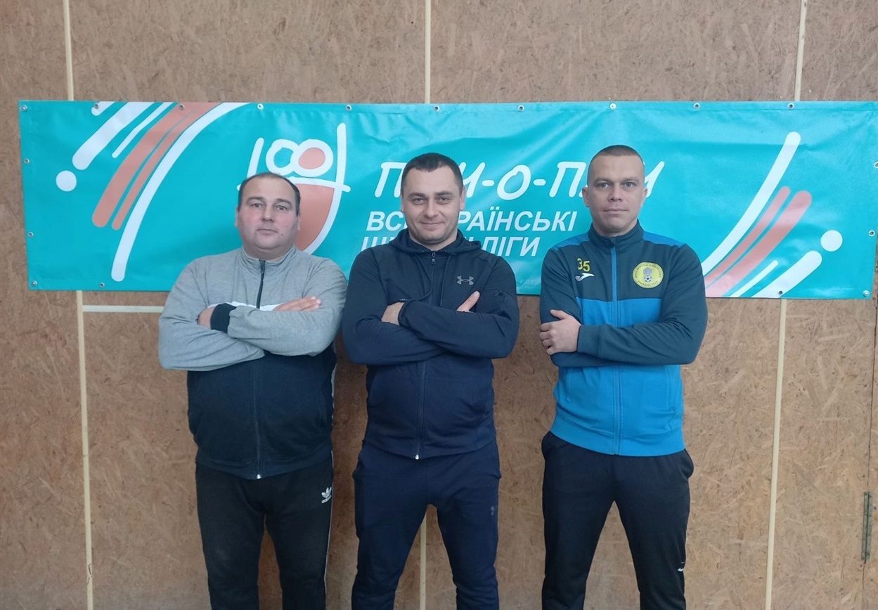 Євгеній Артьомов з колегами