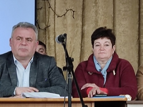 Знам'янський міський голова Володимир Сокирко та староста старостату Знам'янка Друга Галина Шевченко