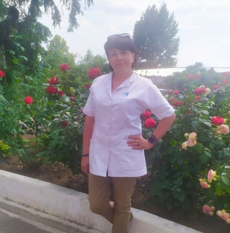 Марина Коцюра, коли працювала реєстраторкою в лікарні