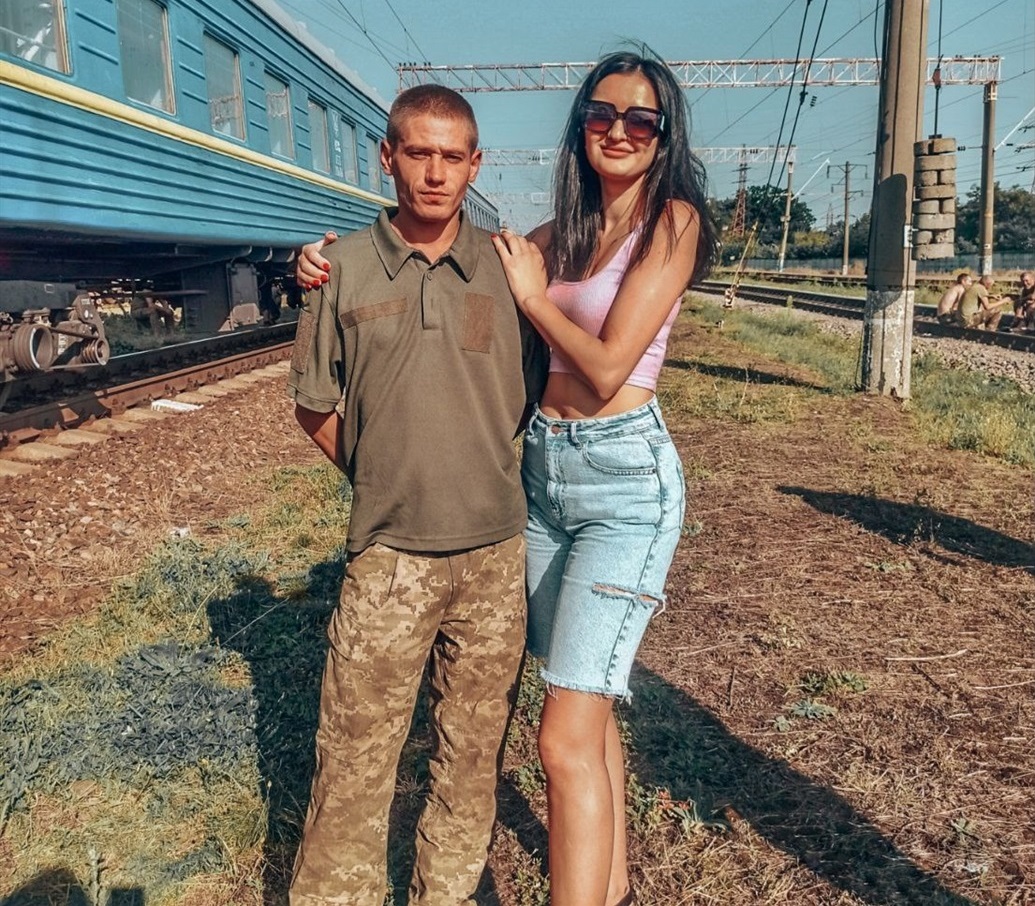 Валентин Дончик з сестрою