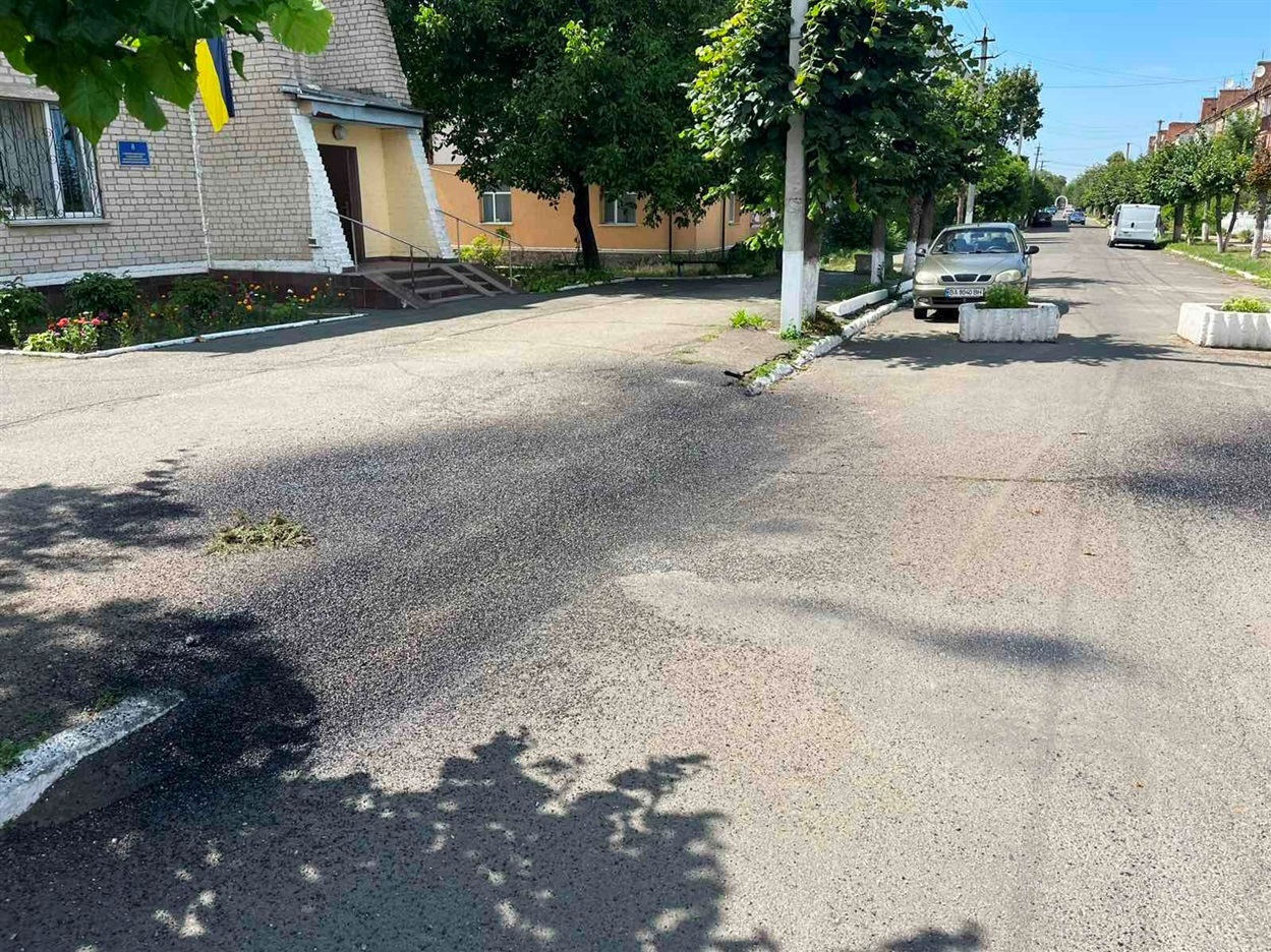 Відремонтована ділянка дороги струменевим методом