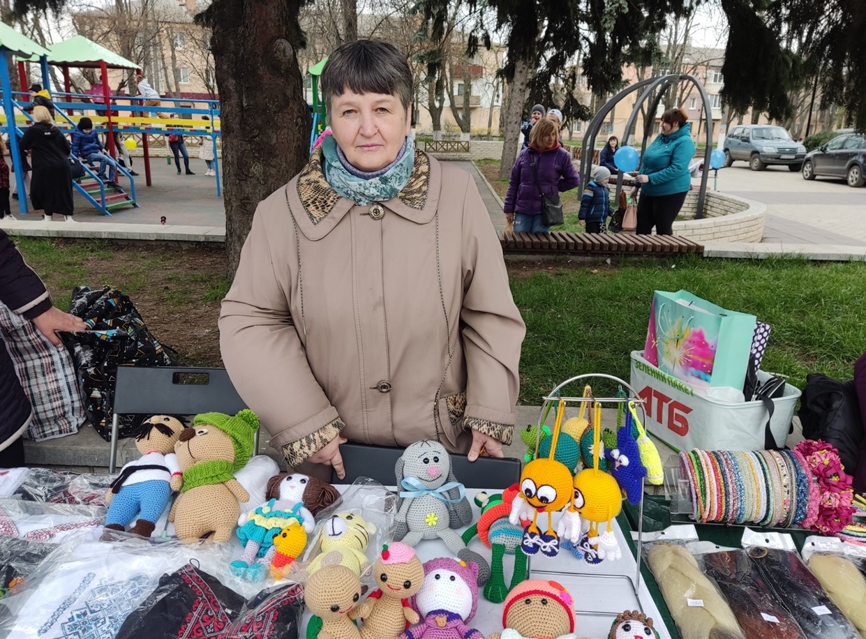 Ольга Волчок, майстриня з виготовлення в'язаних виробів