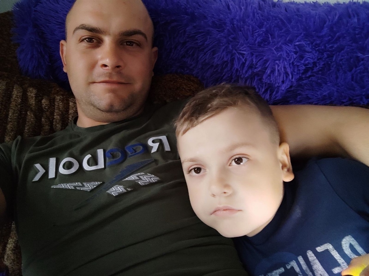 Юрій Півторак із сином