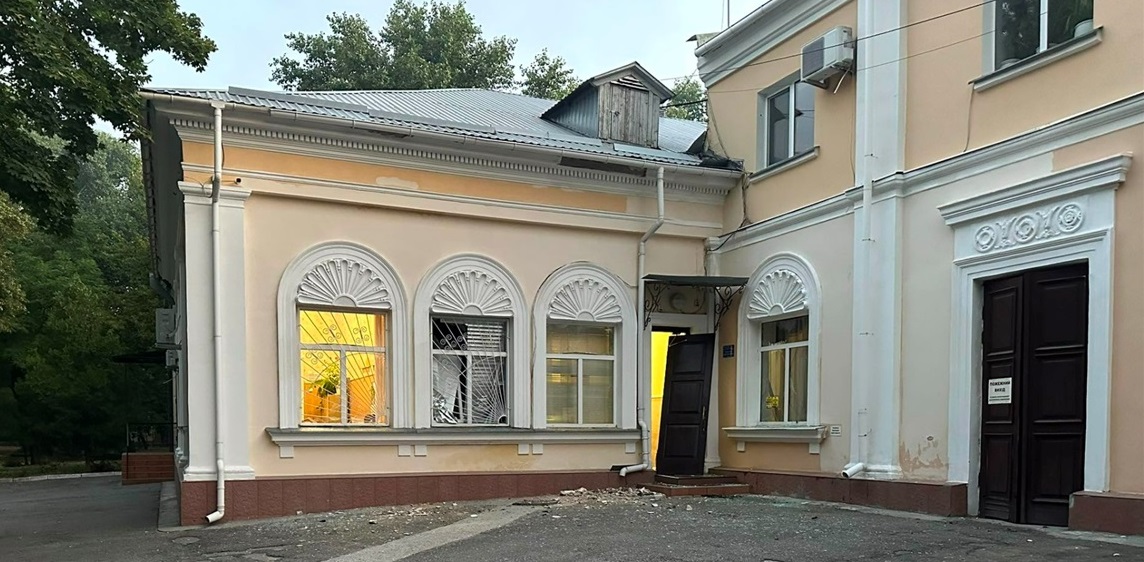 Кіровоградська обласна філармонія постраждала від ворожих дронів