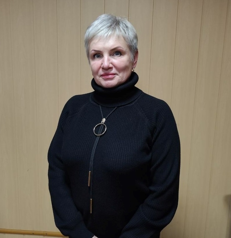 Начальниця відділу соціального захисту населення Дмитрівської сільської ради Лариса Полікарпова.