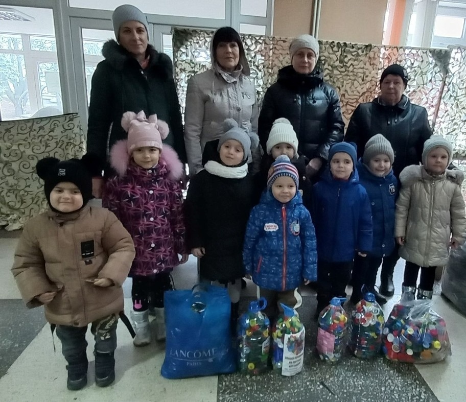Маленькі волонтери у ГО "Майдан"