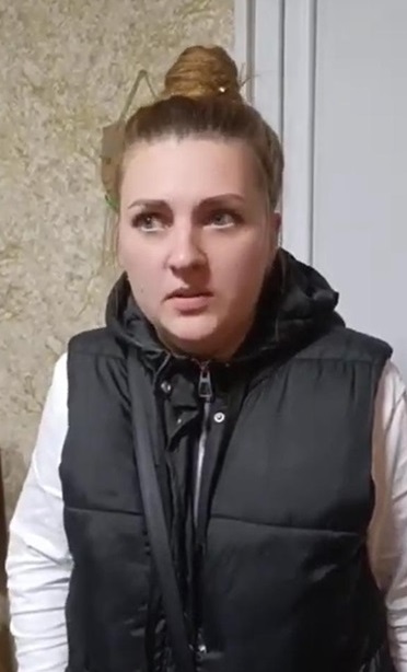 Оля Полякова