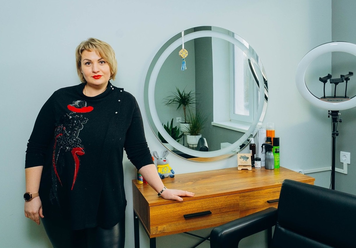 Дарина Корольчук в перукарні Hair studio