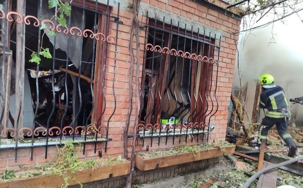 Пошкоджено будинок