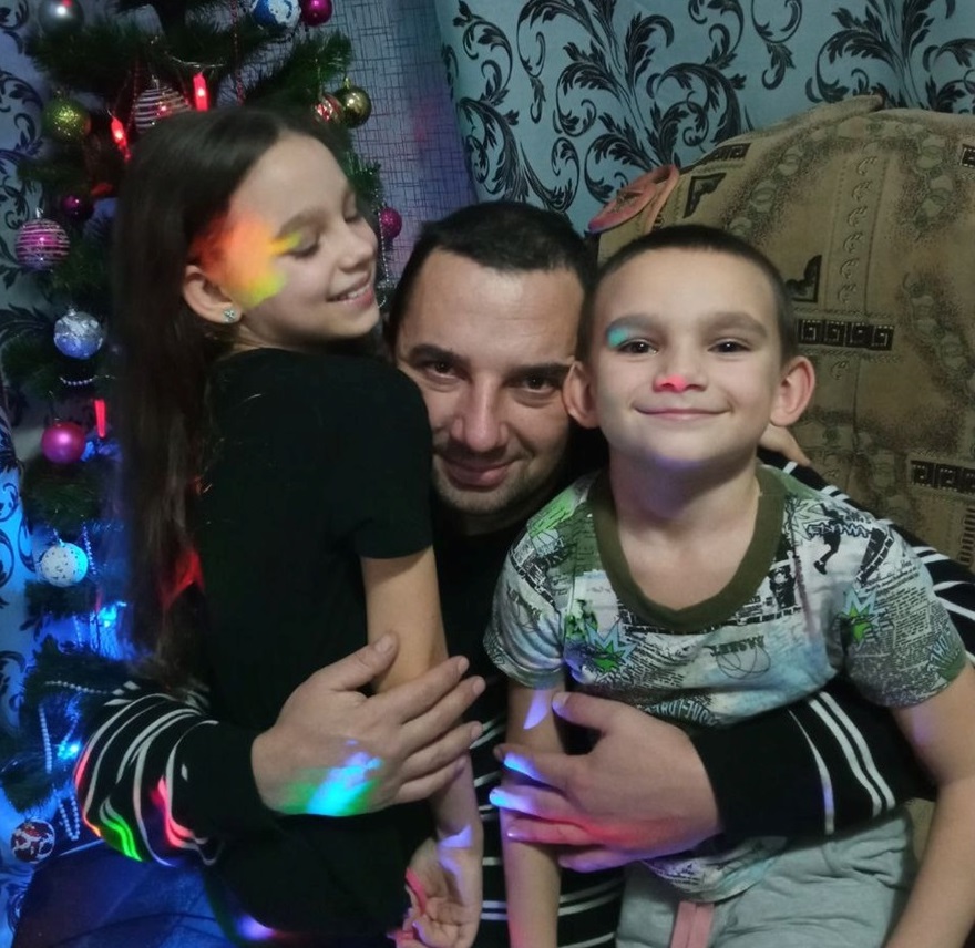 Сергій Назаров з дітьми