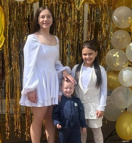 Аліна Віра та Іванко