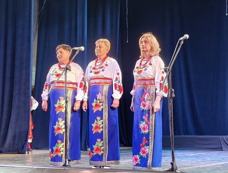 Жіноче тріо Іванковецького СБК 
