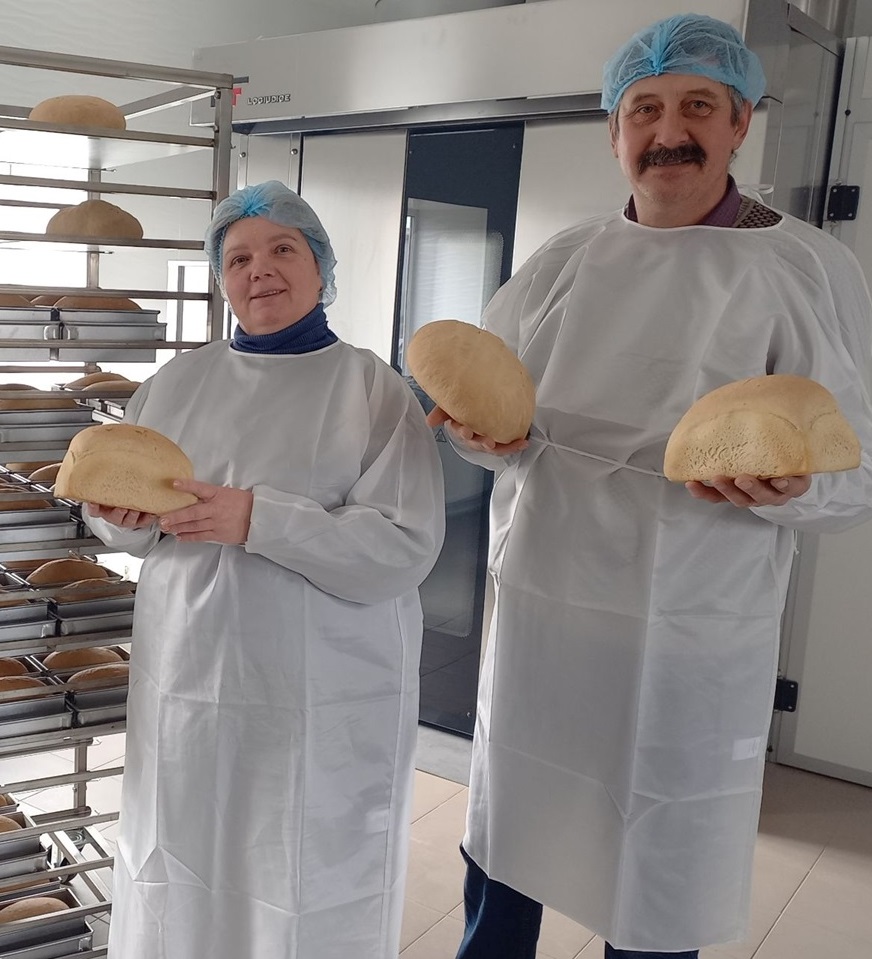Олександр та Галина Кущови презентують продукцію