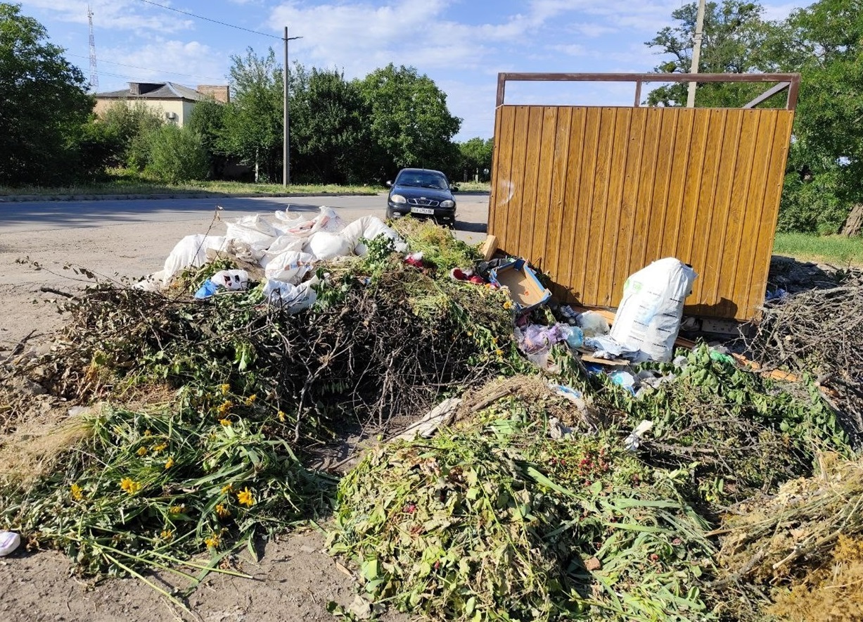 Майданчик для збору сміття у Знам'янці