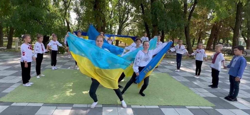 Вихованці "Каприз" під час виконання хореографічної копозиції