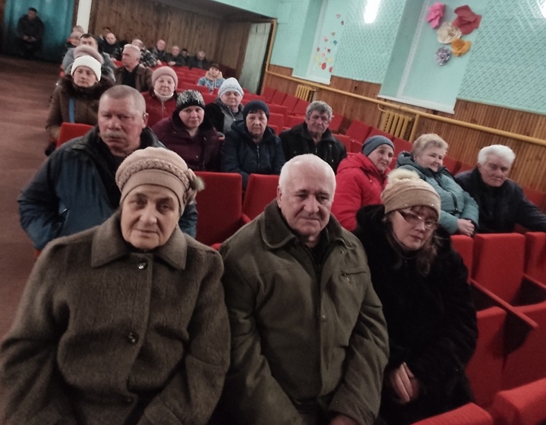 Жителі Знам'янка Друга під час зустрічі
