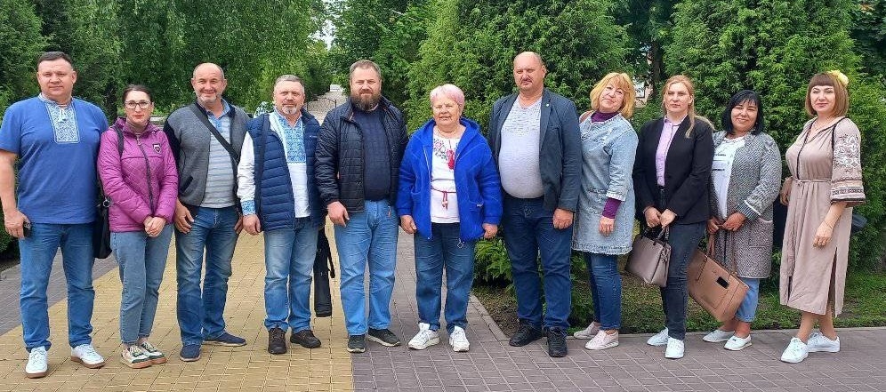 Голова Дмитрівської громади Наталія Стиркуль з представниками Регіонального офісу Програми "U-LEAD з Європою" та представниками Херсонської та Миколаївської областей