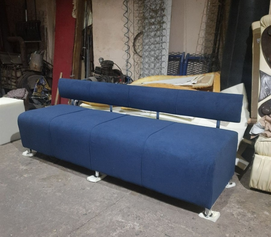 Відреставровані меблі