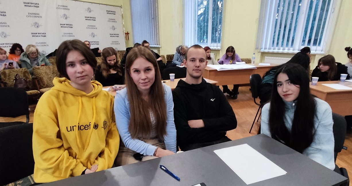Учні ліцею "Крила України"