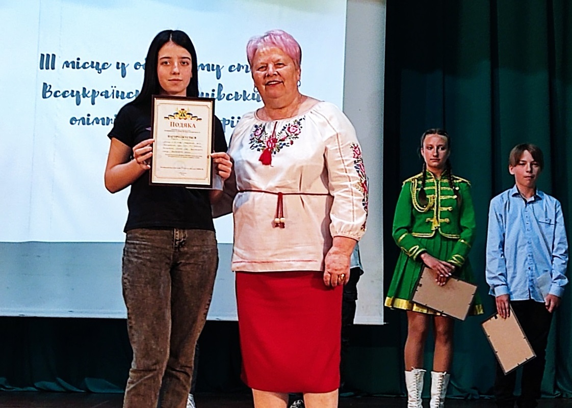 Дяденко Анастасія з Наталією Стиркуль