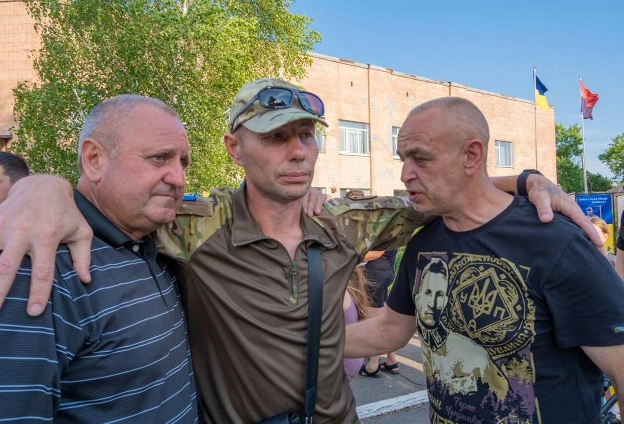 Сергій Маштега, голова Суботцівської громади Андрій Борідченко та староста Трепівсткого старостинського округу Володимир Сливка 