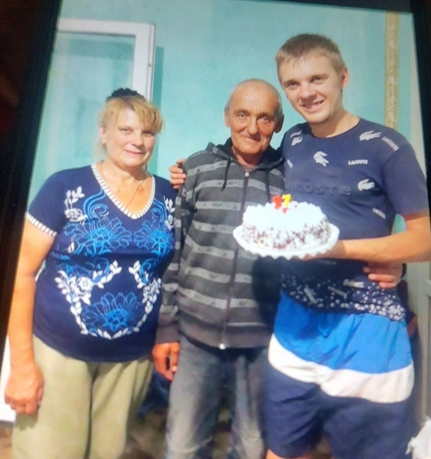 Світлана Снєгова з чоловіком та сином