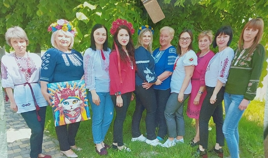 Колектив дитячої консультації під час благодійного ярмарку