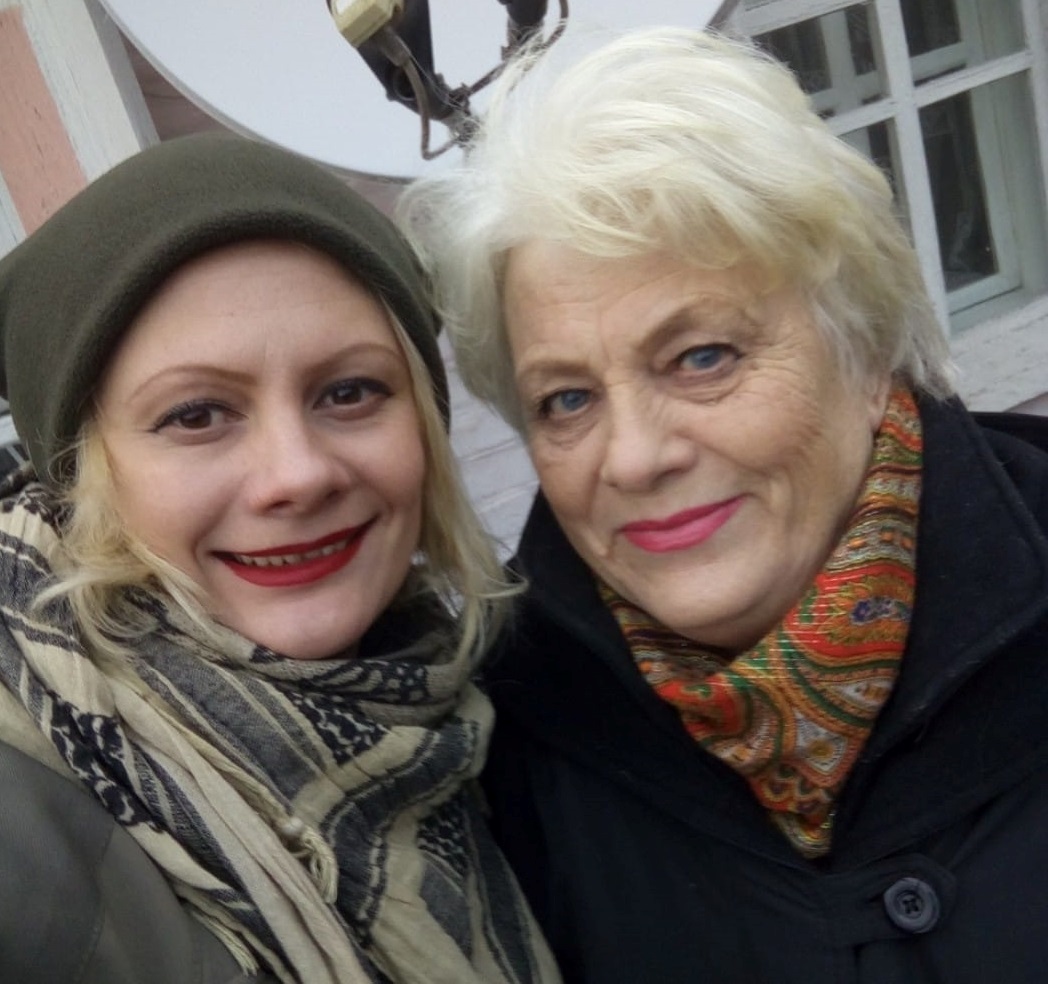 Марина Валицька з мамою