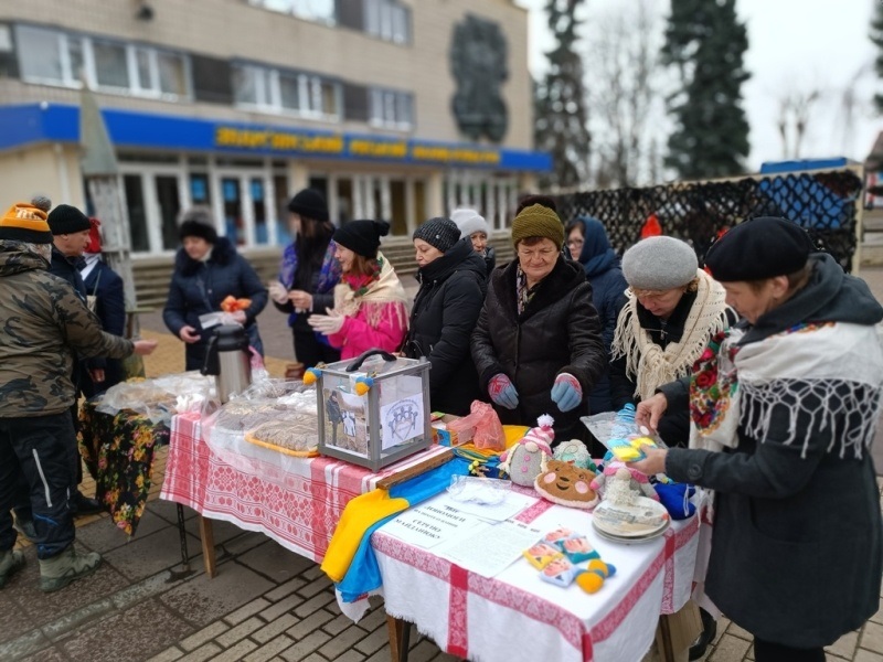 Благодійний ярмарок у Знам'янці "Щедра субота"