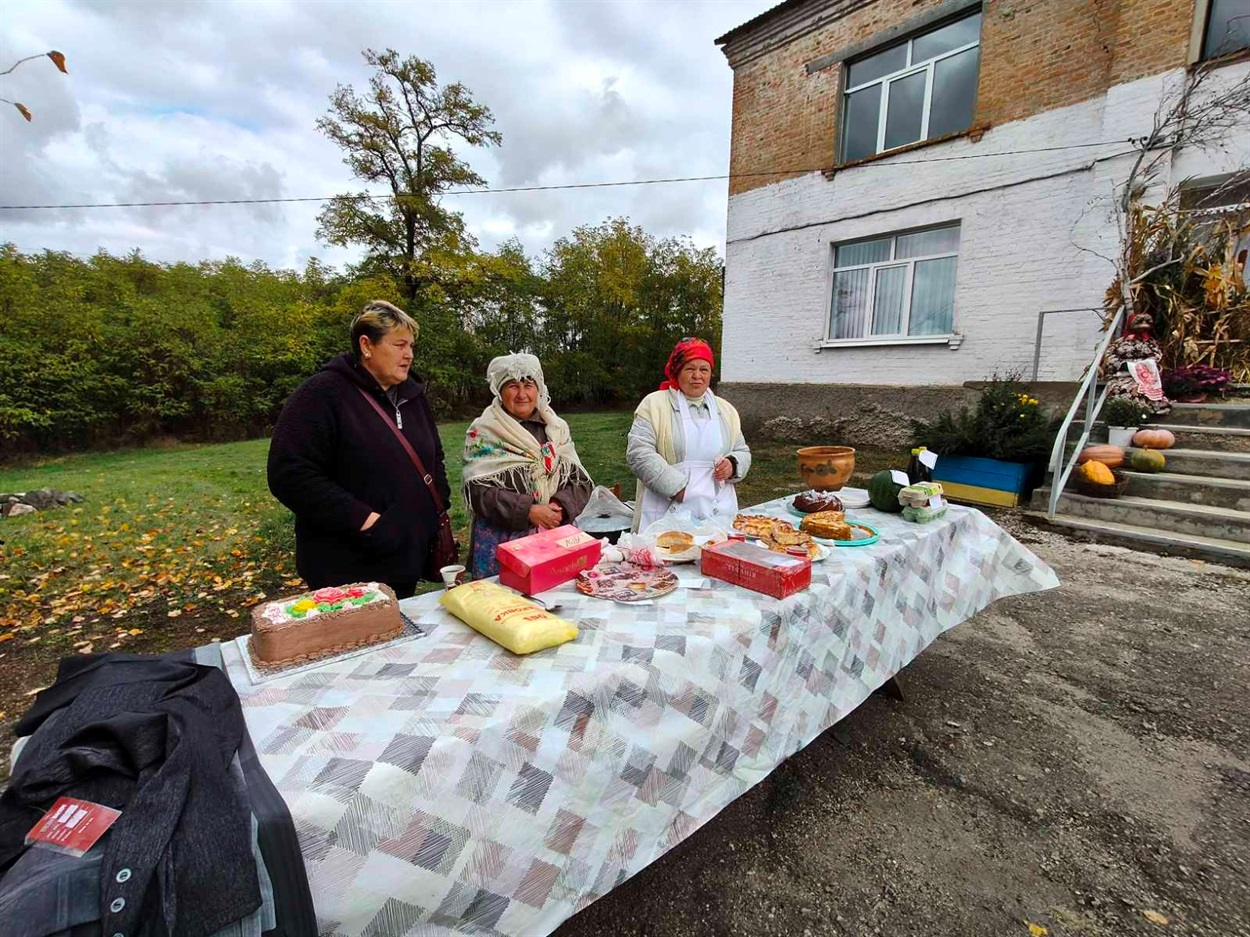 Благодіійний ярмарок у селі Плоске