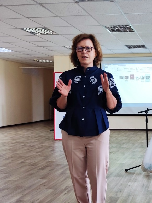 Ліна Кущ