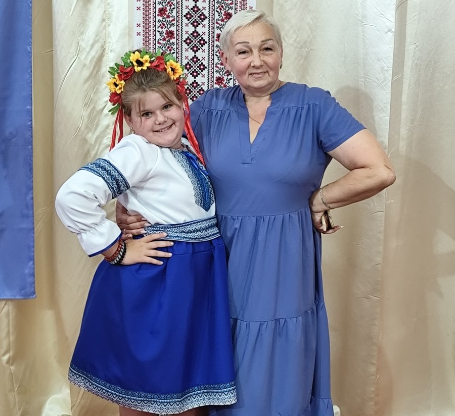 Лідія Міркотан та учасниця заходу