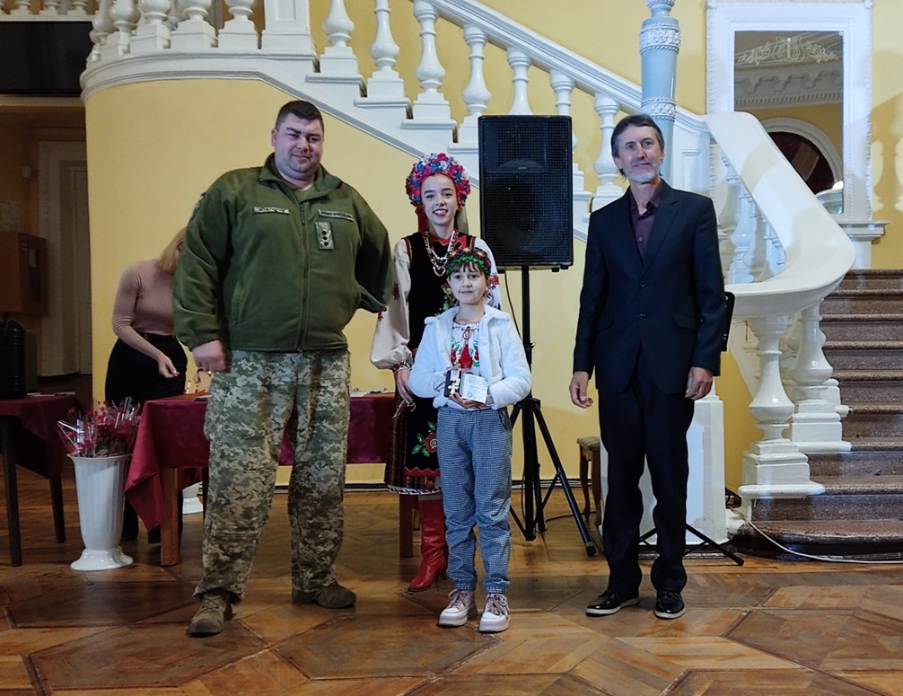 Вадим Довгорук, Марія Рябошапка та Петро Мельник