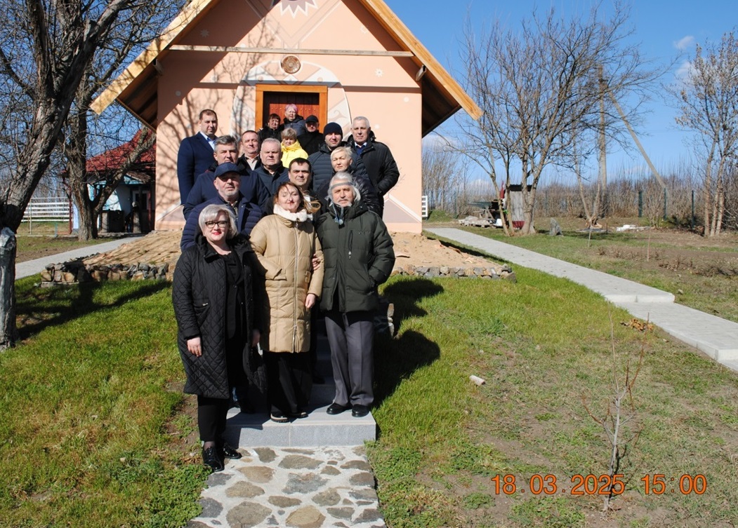 Учасник заходу на території музейного комплексу