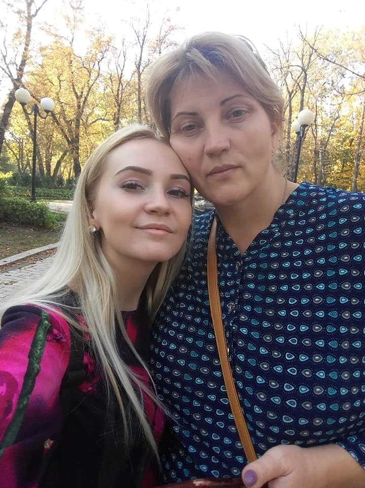 Анастасія Болгова та Оксана Іванюк
